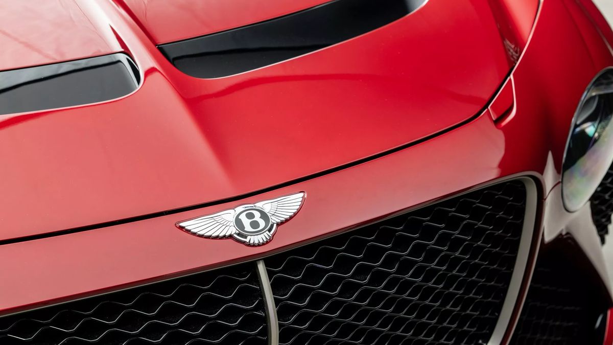 Tohle auto jen po 1 131 km ztratilo na hodnotě víc než 23 milionů. Jeden kilometr tak vyšel na 20 tisíc